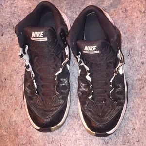 Nike Zoom Without A Doubt Mens 12 Shoes 749432-002